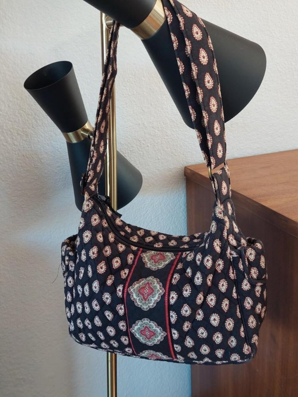 Vera Bradley Classic Black On The Go Crossbody Bag Quilted Paisley Medallion Vtg